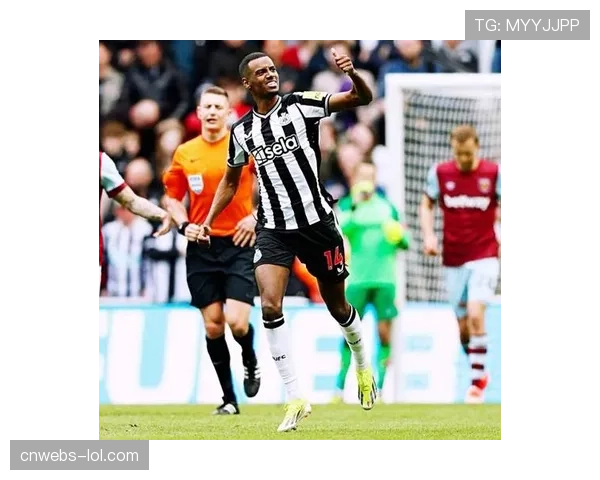 复盘：西汉姆联定位球防守失误导致主场败给纽卡